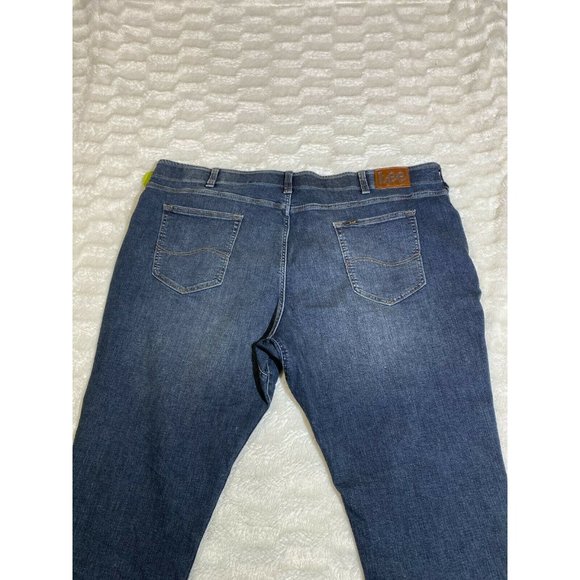NWT Lee Men's Performance Series Relaxed Fit 52x30 - Picture 1 of 11